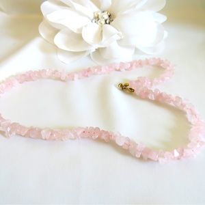 Beautiful Rose Quartz Chip Necklace